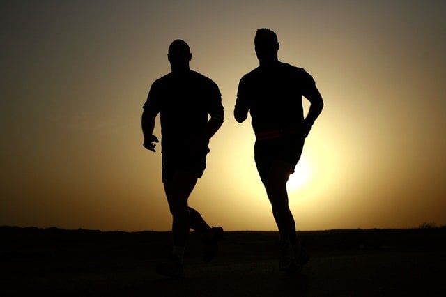 runners-silhouettes-athletes-fitness-39308